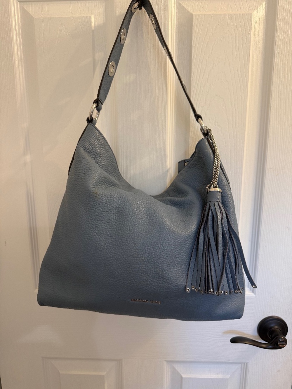 MICHAEL KORS BLUE PEBBLED LEATHER HOBO SHOULDDER BAG W/TASSEL